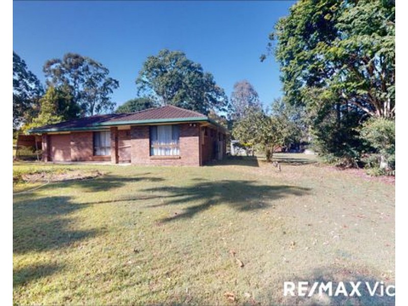 1 McLoughlin Road, Morayfield QLD 4506