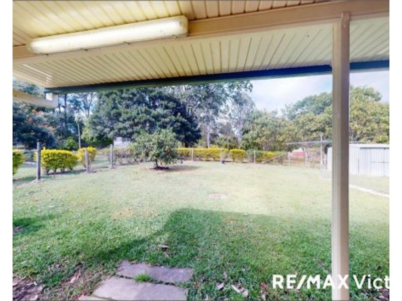1 McLoughlin Road, Morayfield QLD 4506