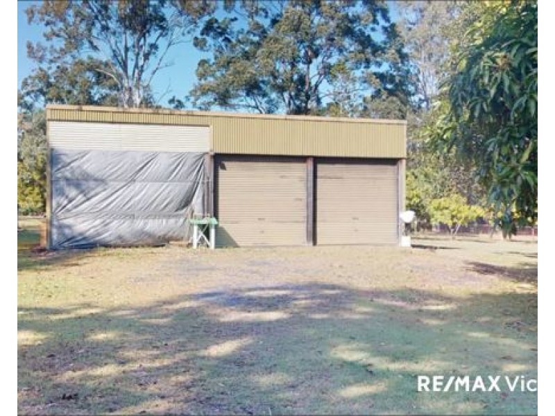 1 McLoughlin Road, Morayfield QLD 4506