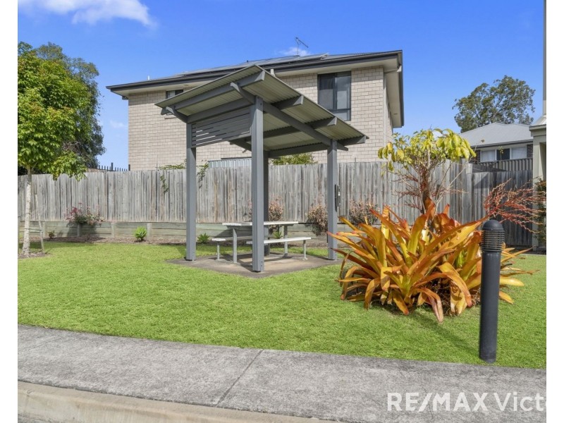 16/17 Crocodile Avenue, Morayfield QLD 4506