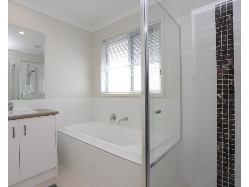 185 Graham Road, Morayfield QLD 4506