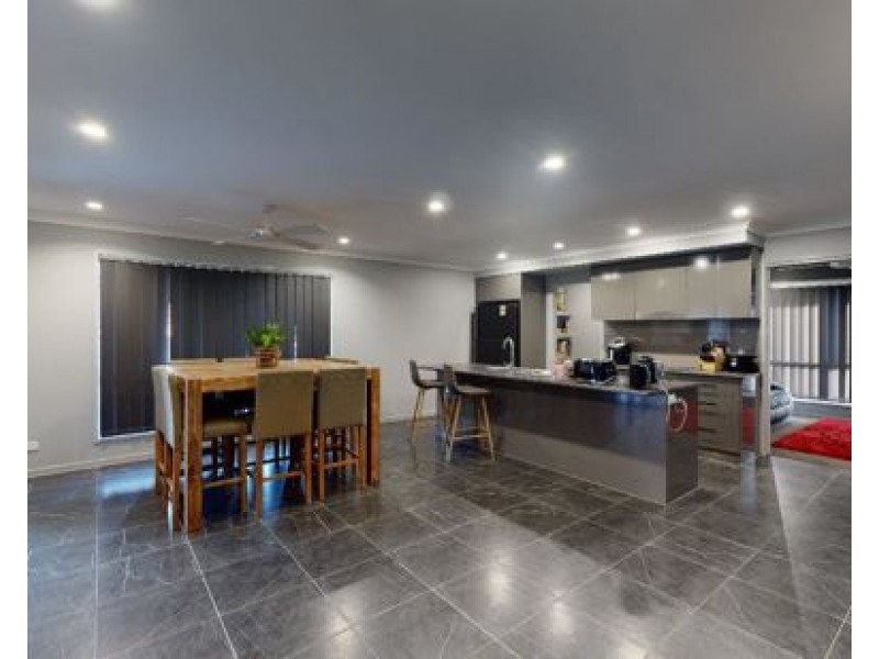 18 Coneflower Street, Caboolture QLD 4510