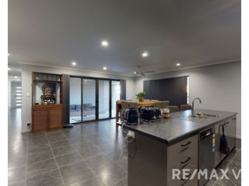 18 Coneflower Street, Caboolture QLD 4510