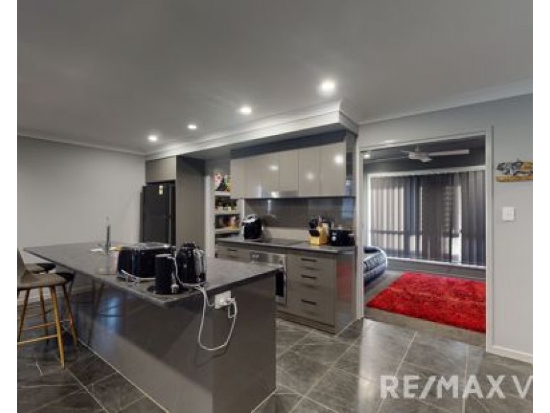 18 Coneflower Street, Caboolture QLD 4510