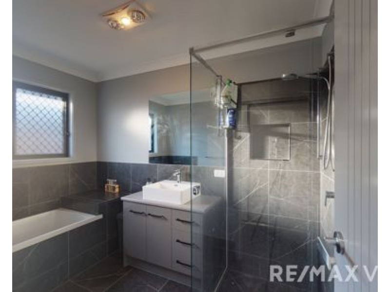 18 Coneflower Street, Caboolture QLD 4510