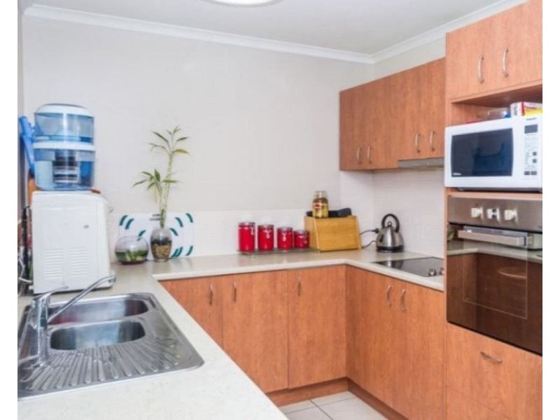 8 Maree Court, Bellmere QLD 4510