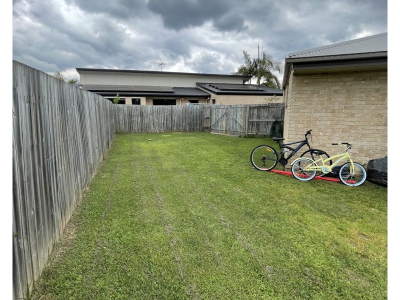 8 Maree Court, Bellmere QLD 4510
