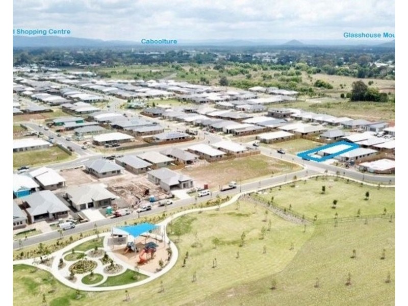 126 Waterside  Esplanade, Caboolture South QLD 4510