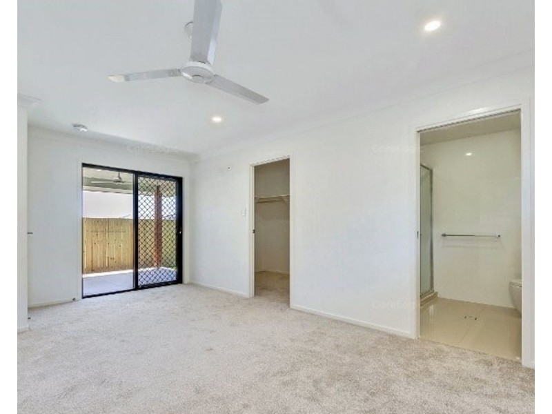 126 Waterside  Esplanade, Caboolture South QLD 4510