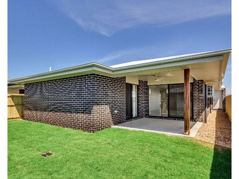 126 Waterside  Esplanade, Caboolture South QLD 4510