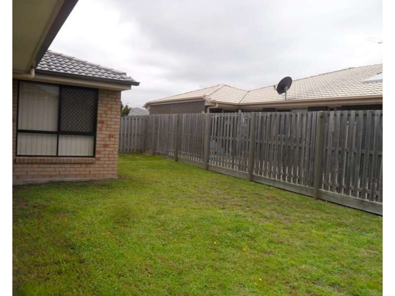 9 Clementine Street, Bellmere QLD 4510