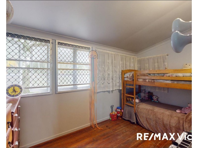 35 Railway Parade, Caboolture QLD 4510