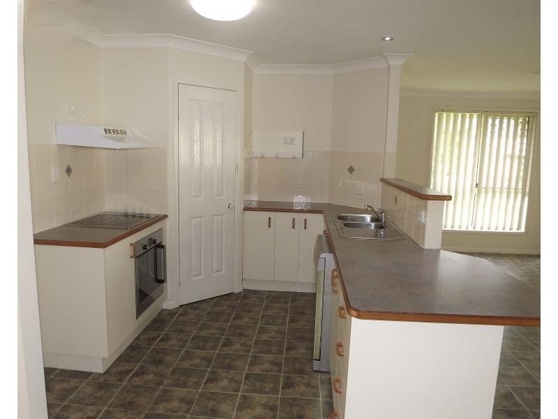 13 Jonathon Street, Morayfield QLD 4506
