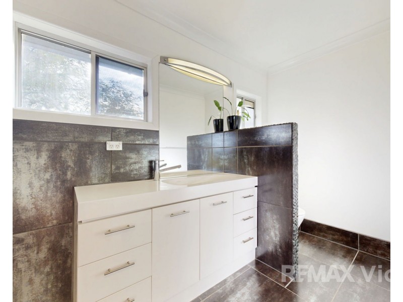 34-38 Kelmor Court, Elimbah QLD 4516
