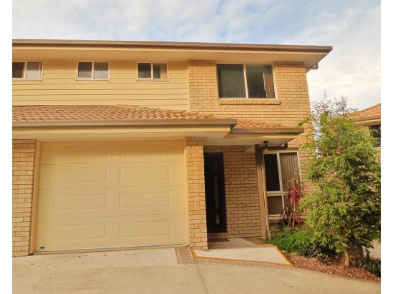 2/12 Mumford Road, Narangba QLD 4504