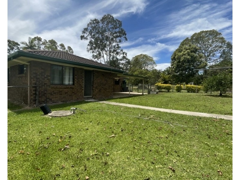 1 McLoughlin Road, Morayfield QLD 4506