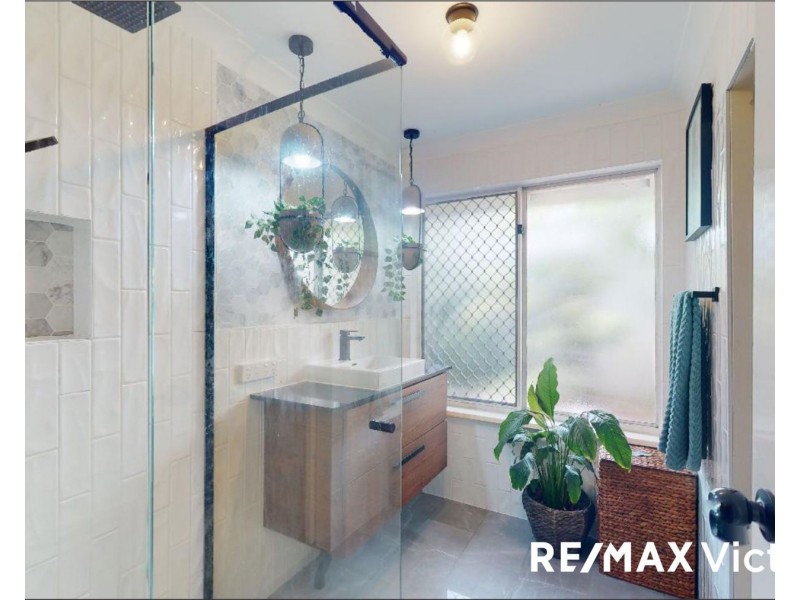 40 Crestleigh Court, Morayfield QLD 4506