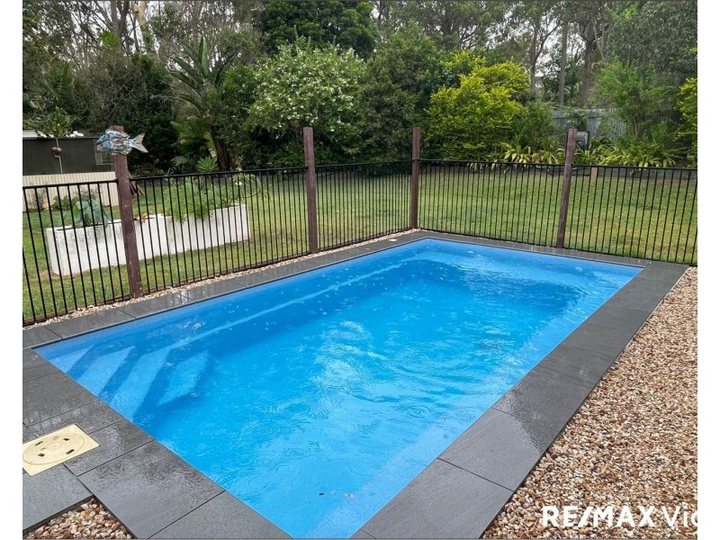 12 Heather Court, Woodford QLD 4514