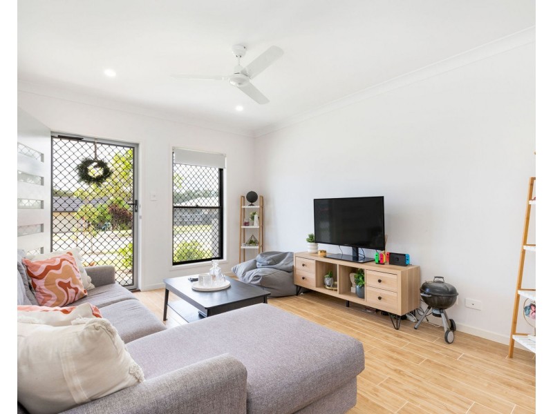 93 Pauls Road, Upper Caboolture QLD 4510