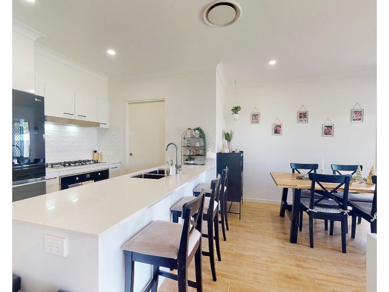 93 Pauls Road, Upper Caboolture QLD 4510