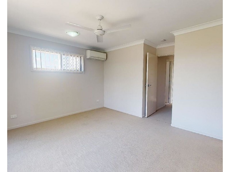 8 Cowen Terrace, North Lakes QLD 4509