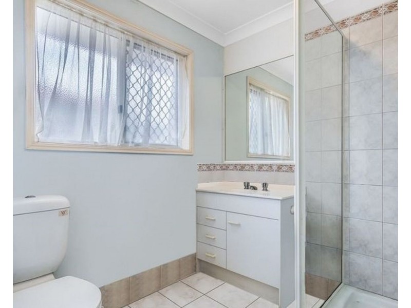 7 Kensington Court, Upper Caboolture QLD 4510