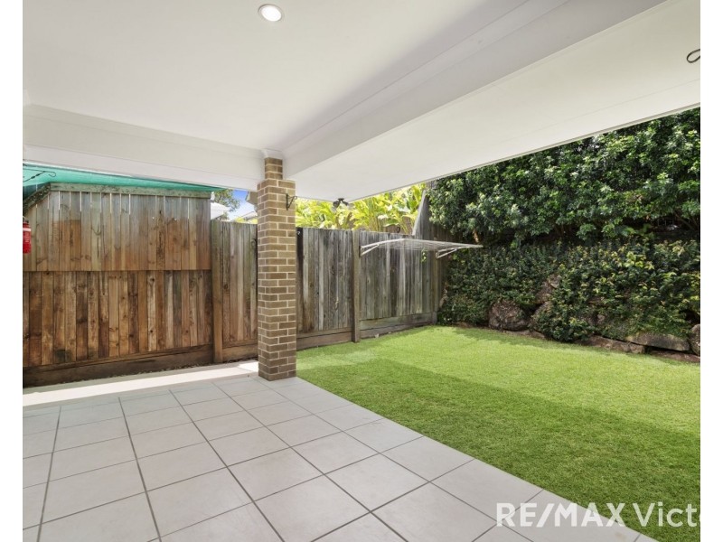 12 Cowen Terrace, North Lakes QLD 4509