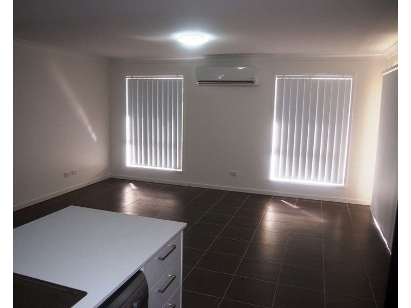 1&2/4 Gardens Court, Caboolture QLD 4510