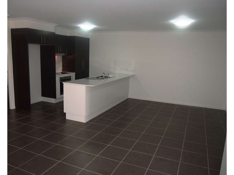 1&2/4 Gardens Court, Caboolture QLD 4510