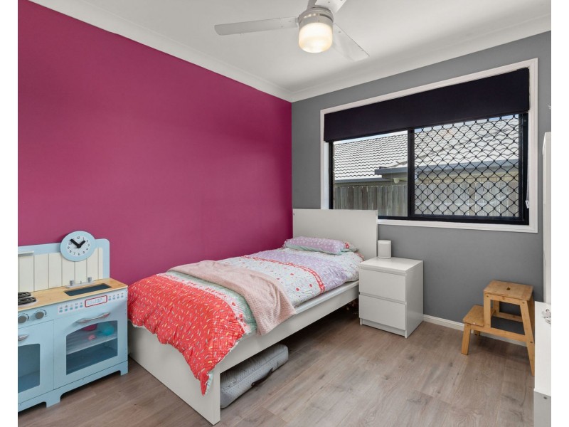 31 Hipwood Street, Morayfield QLD 4506