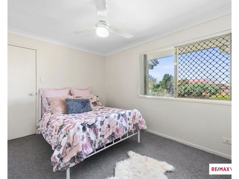 2/67 Lower King Street, Caboolture QLD 4510
