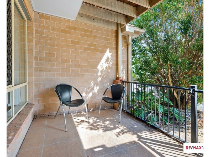 2/67 Lower King Street, Caboolture QLD 4510