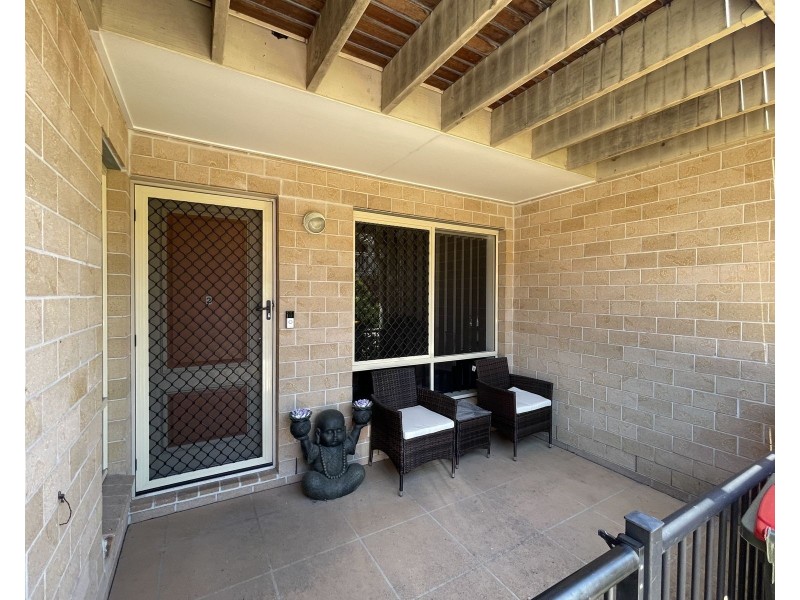 2/67 Lower King Street, Caboolture QLD 4510
