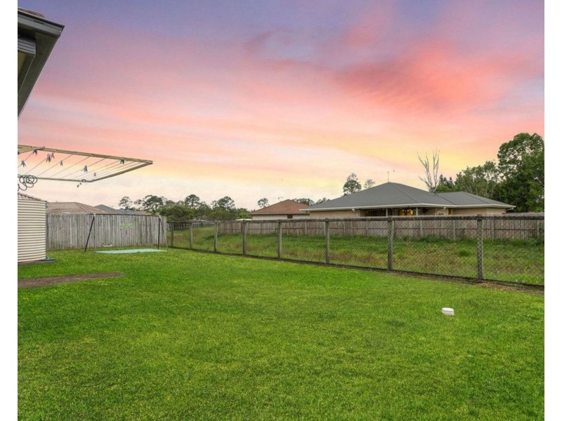 6 Tucker Street, Caboolture QLD 4510