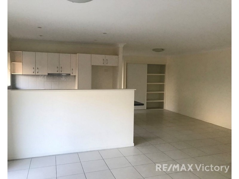 10a Dennis Street, Caboolture QLD 4510