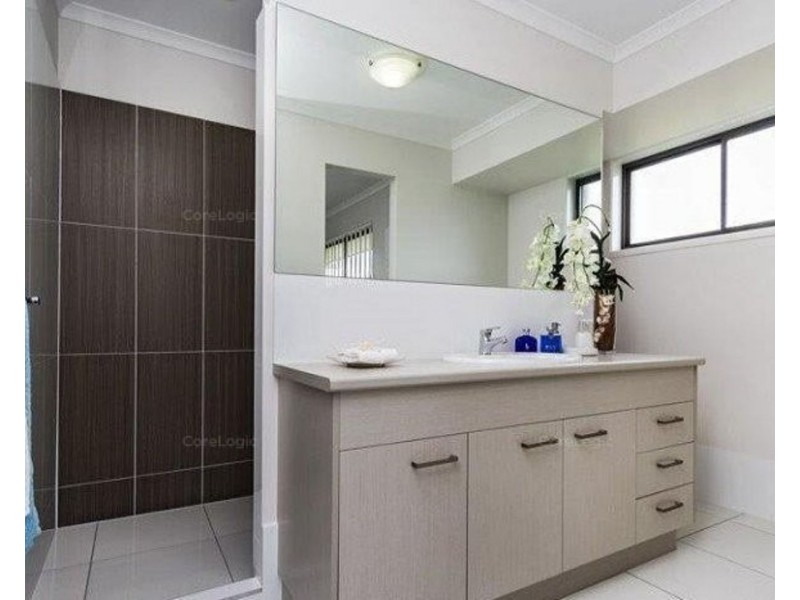 123 Summerfields Drive, Caboolture QLD 4510