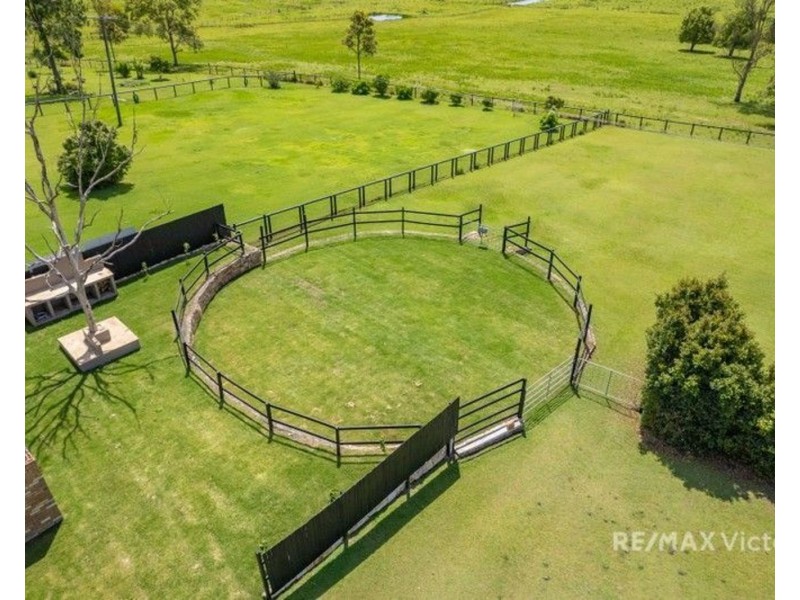 40-42 Sippel Drive, Woodford QLD 4514
