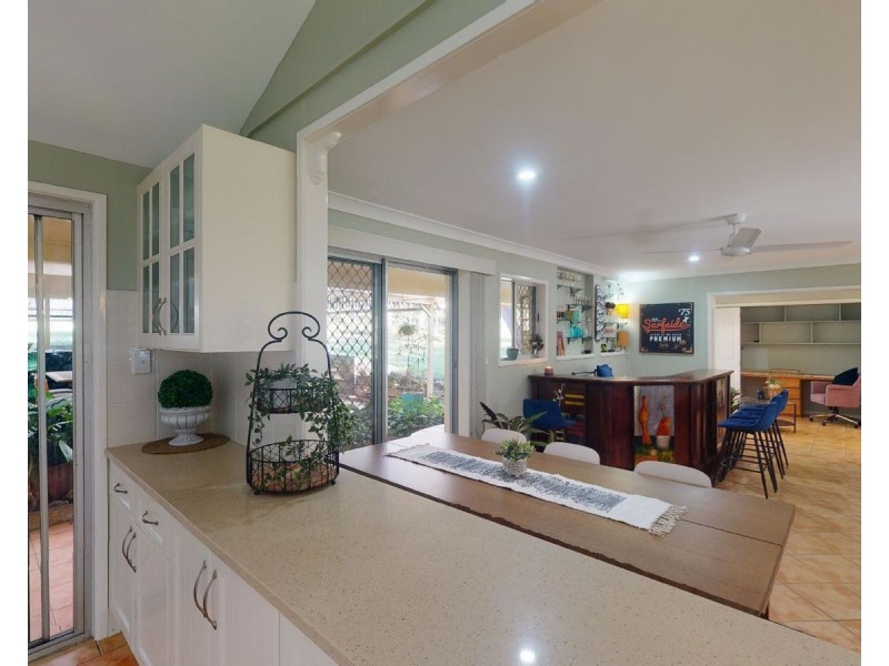 82-84 Collins Street, Moorina QLD 4506