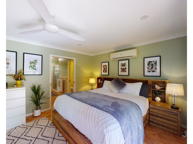 82-84 Collins Street, Moorina QLD 4506