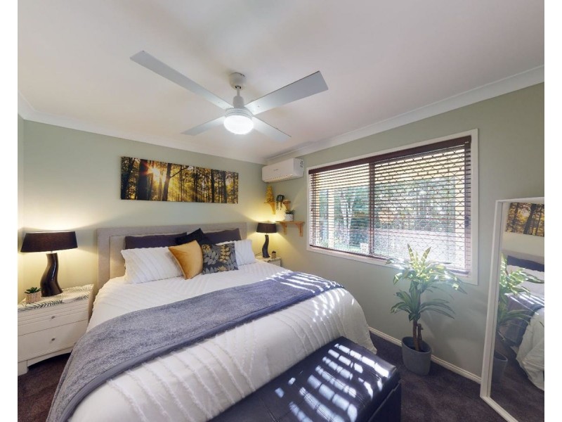 82-84 Collins Street, Moorina QLD 4506