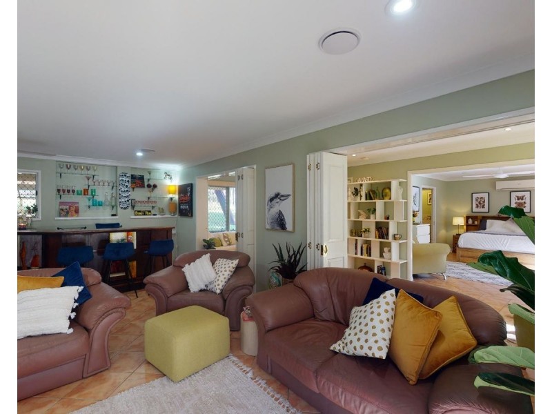 82-84 Collins Street, Moorina QLD 4506