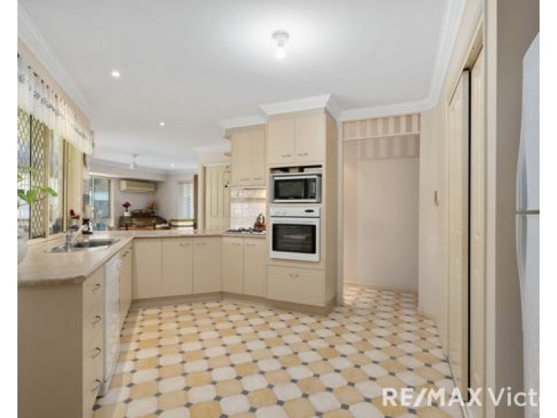 23 Wimbledon Drive, Morayfield QLD 4506
