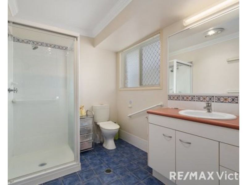 23 Wimbledon Drive, Morayfield QLD 4506
