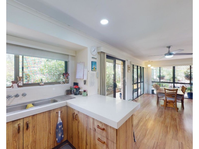 1 Hatchman Court, Elimbah QLD 4516