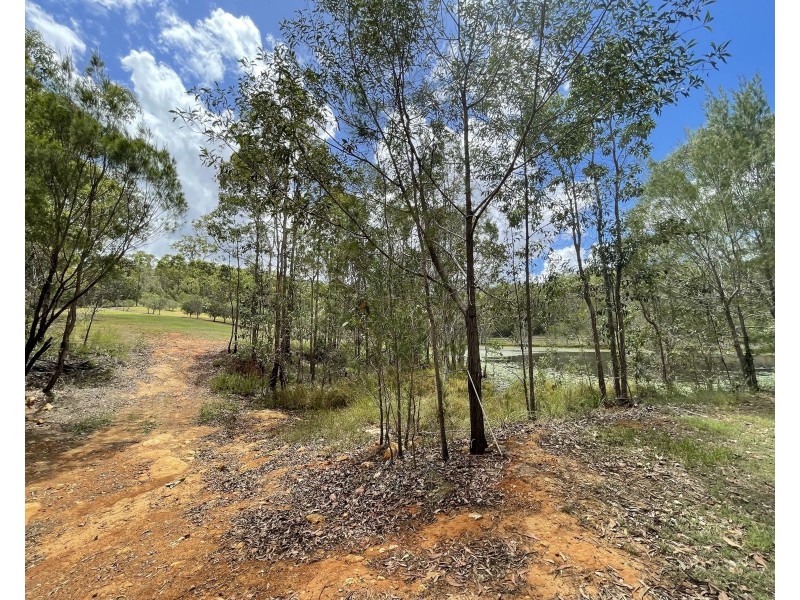 1 Hatchman Court, Elimbah QLD 4516