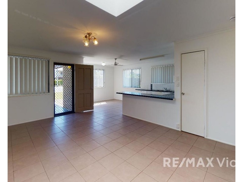 2/104 Torrens Road, Caboolture South QLD 4510