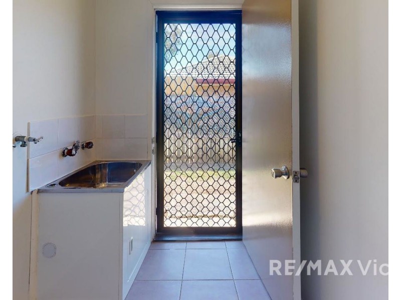 2/104 Torrens Road, Caboolture South QLD 4510