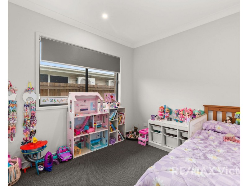 16 Charlotte Street, Caboolture South QLD 4510
