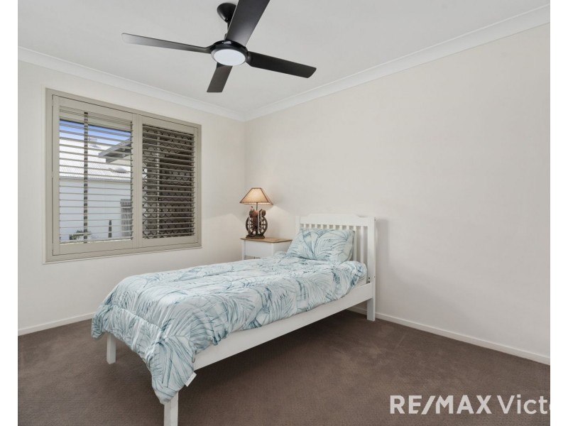 7 Yellowfin Place, Banksia Beach QLD 4507