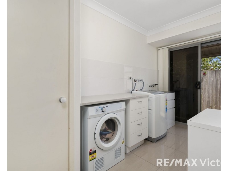 7 Yellowfin Place, Banksia Beach QLD 4507